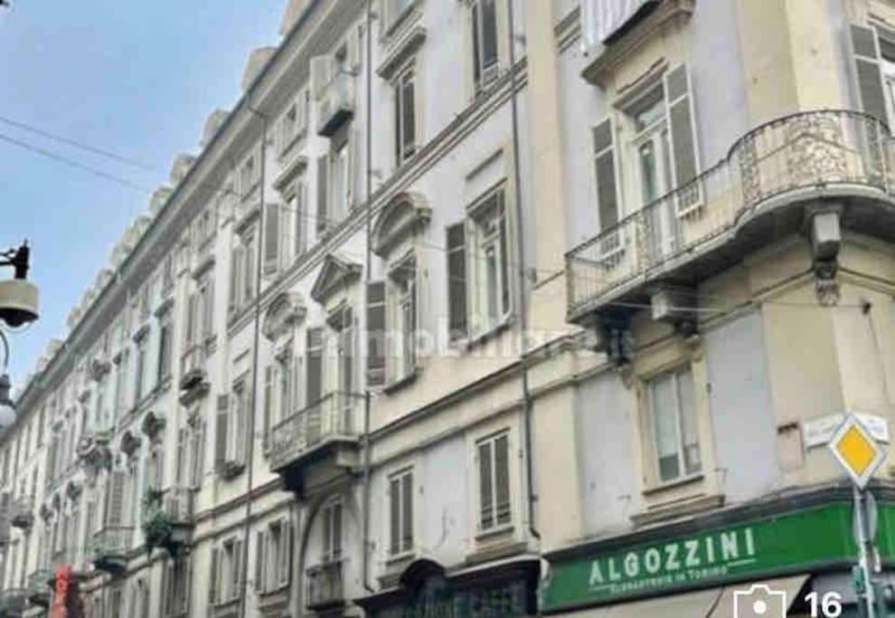 Piccola Mansardina Nel Cuore Di Torino Exteriör bild